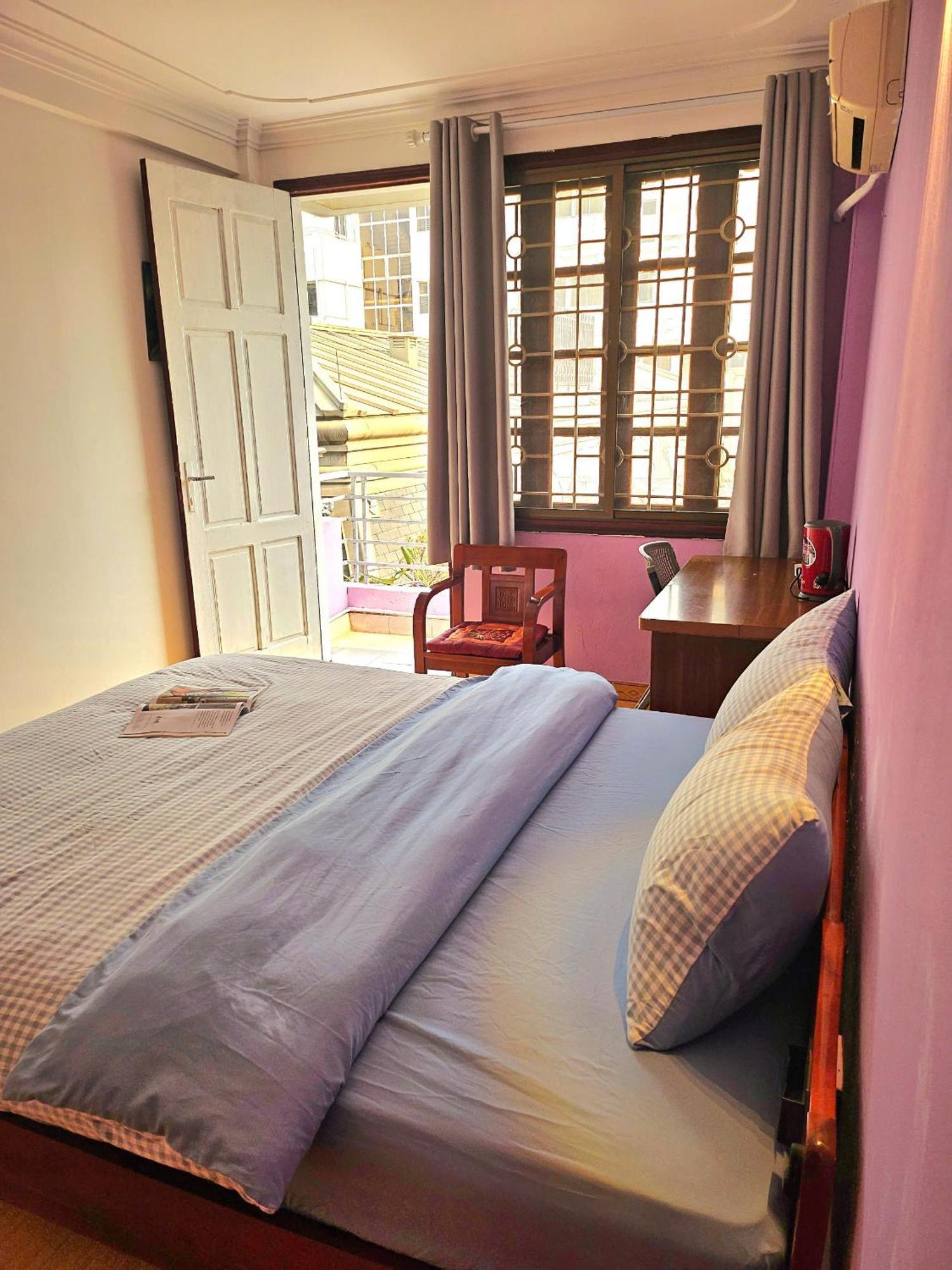 Rainbow Homestay - No 8 Alley 18B Tong Dan Hanoi Dış mekan fotoğraf